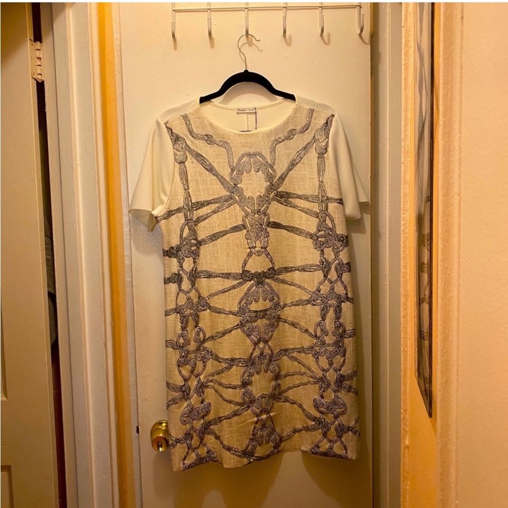 NWT Zara Cream Colored Link Pattern Dress - XL